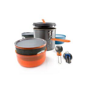 GSI Outdoors 1.8 Liter Pinnacle Dualist Camping Cookware Set